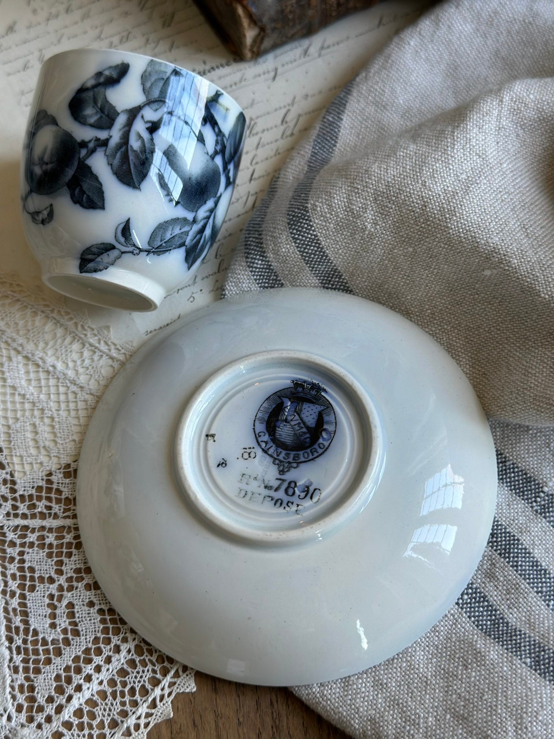 Coffee cup manufactured by BMW & Co. Brown Westhead Moore, Gainsboro model, 19th century