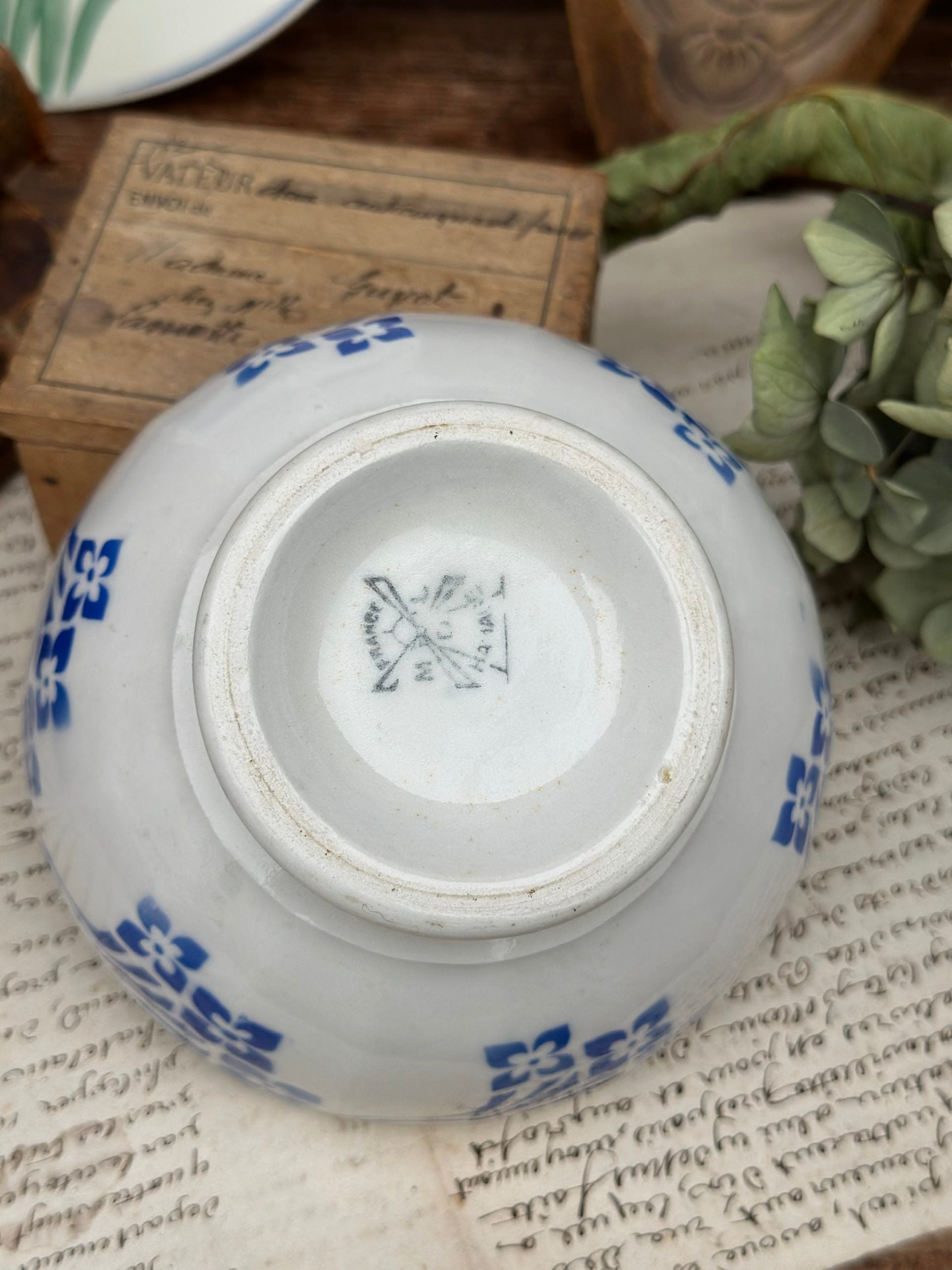 Blue Hamage Mill Bowl