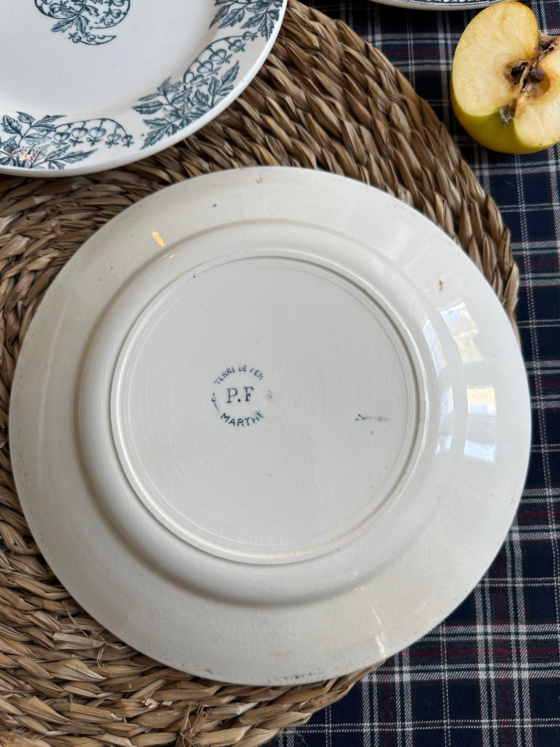 II. Set of 6 mismatched dessert plates