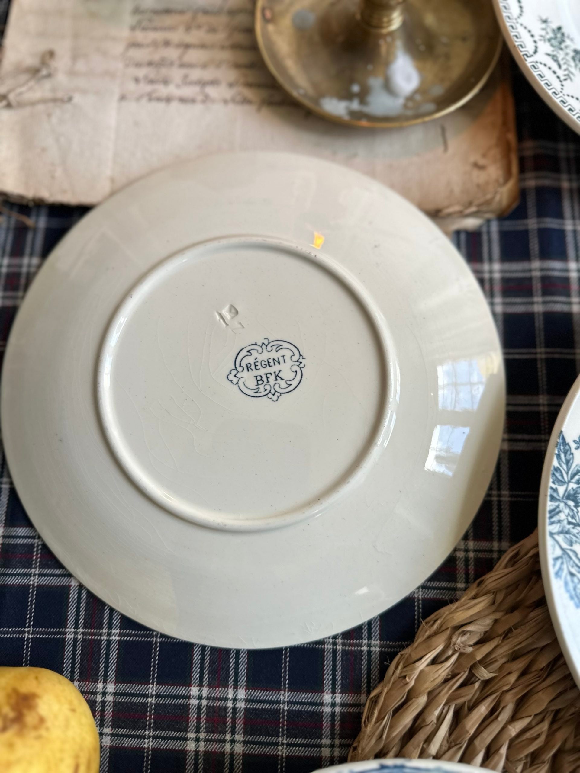 II. Set of 6 mismatched dessert plates