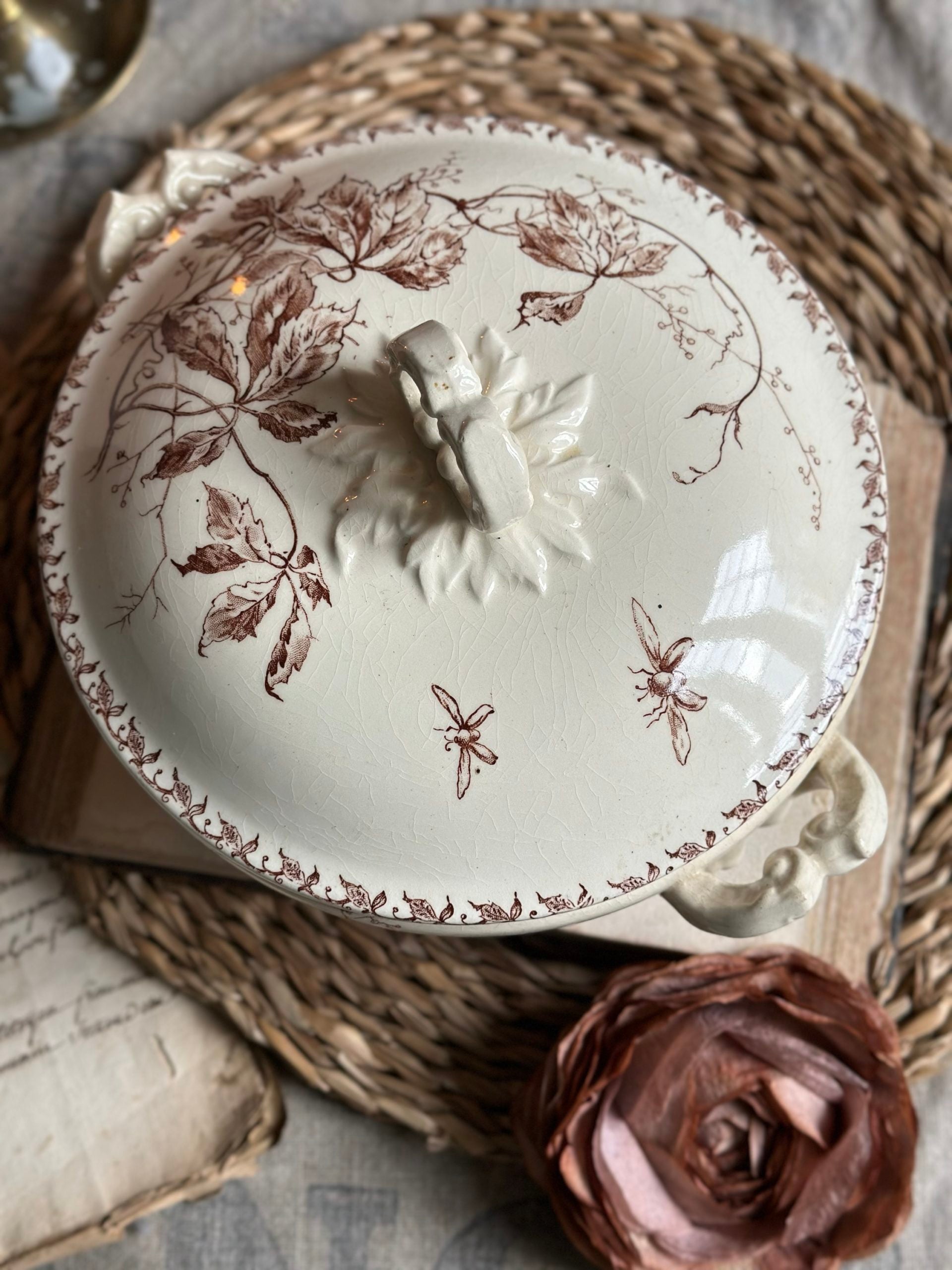 Légumier Gien modèle Vigne Vierge