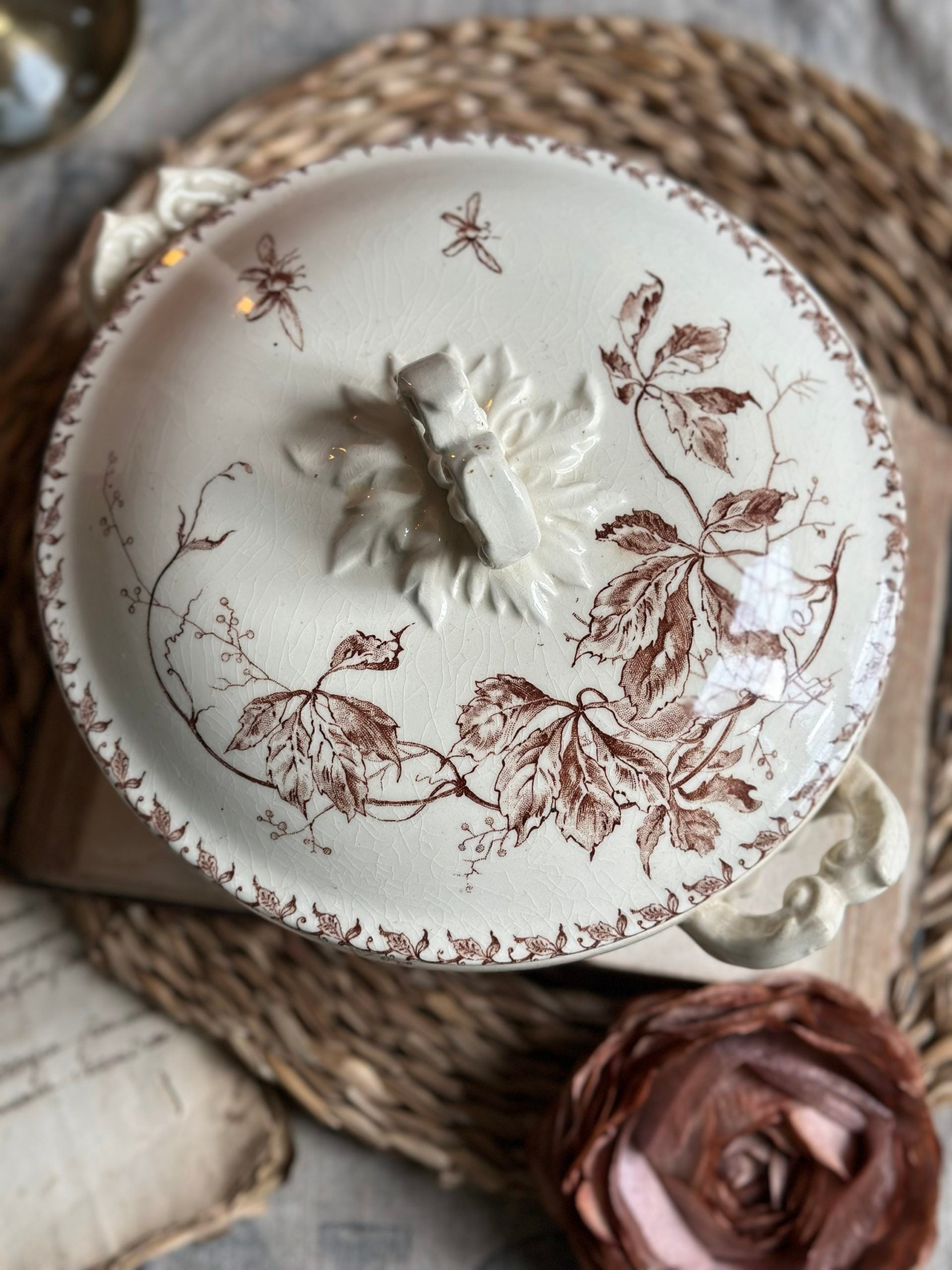 Légumier Gien modèle Vigne Vierge