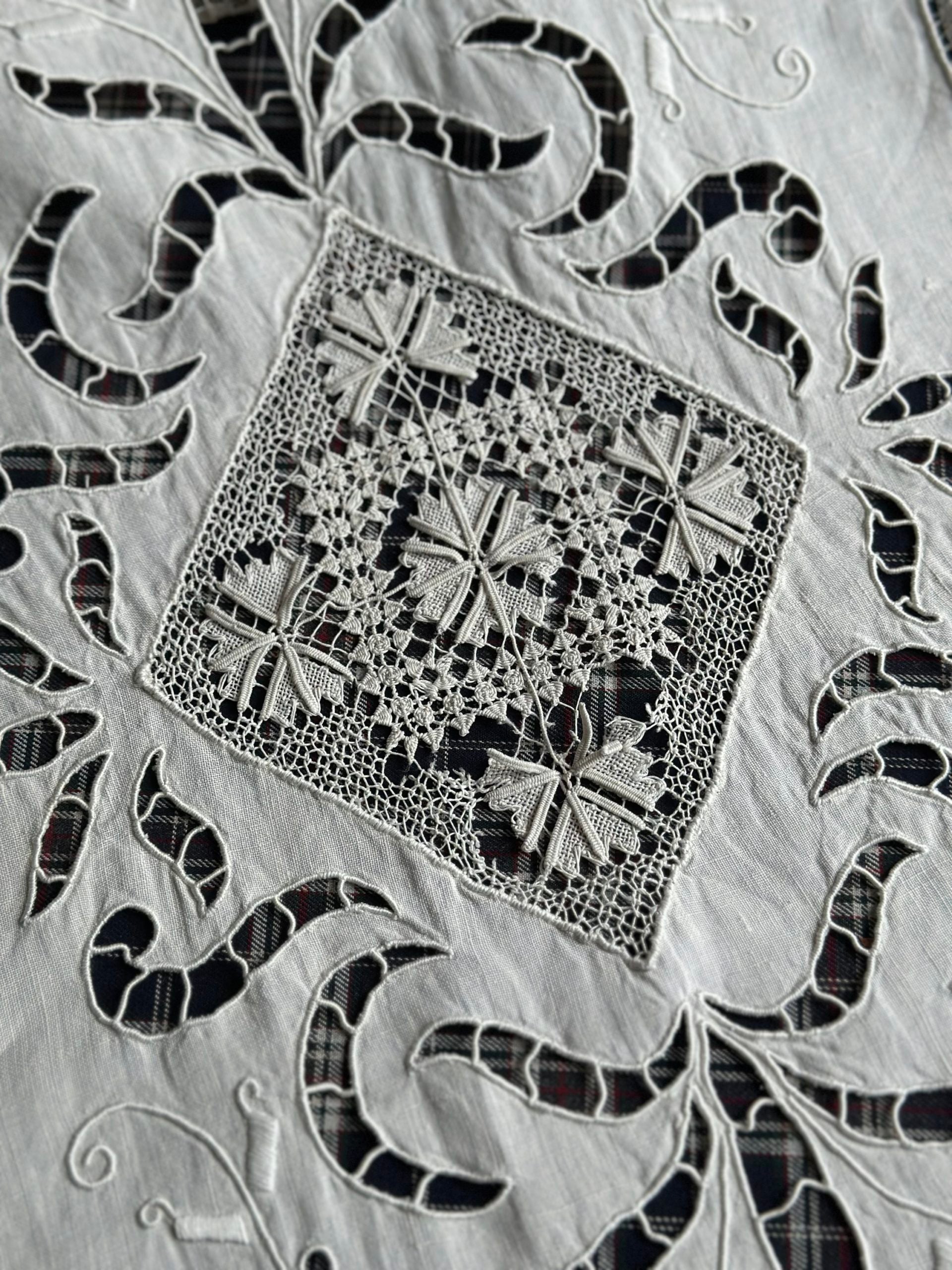 Exceptional antique embroidered piece measuring 2.20m