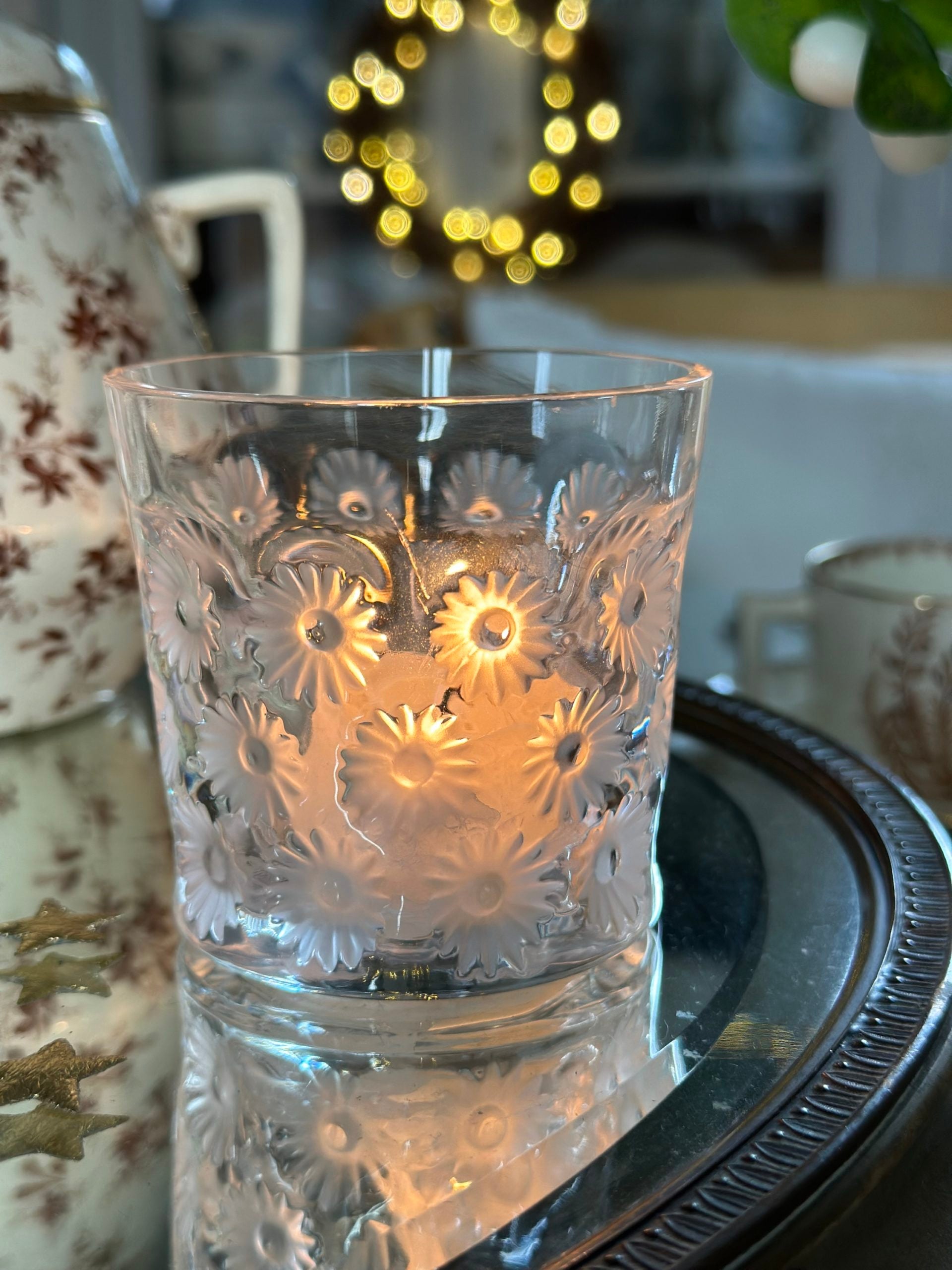Petit photophore en cristal signé Lalique modèle Napsbury