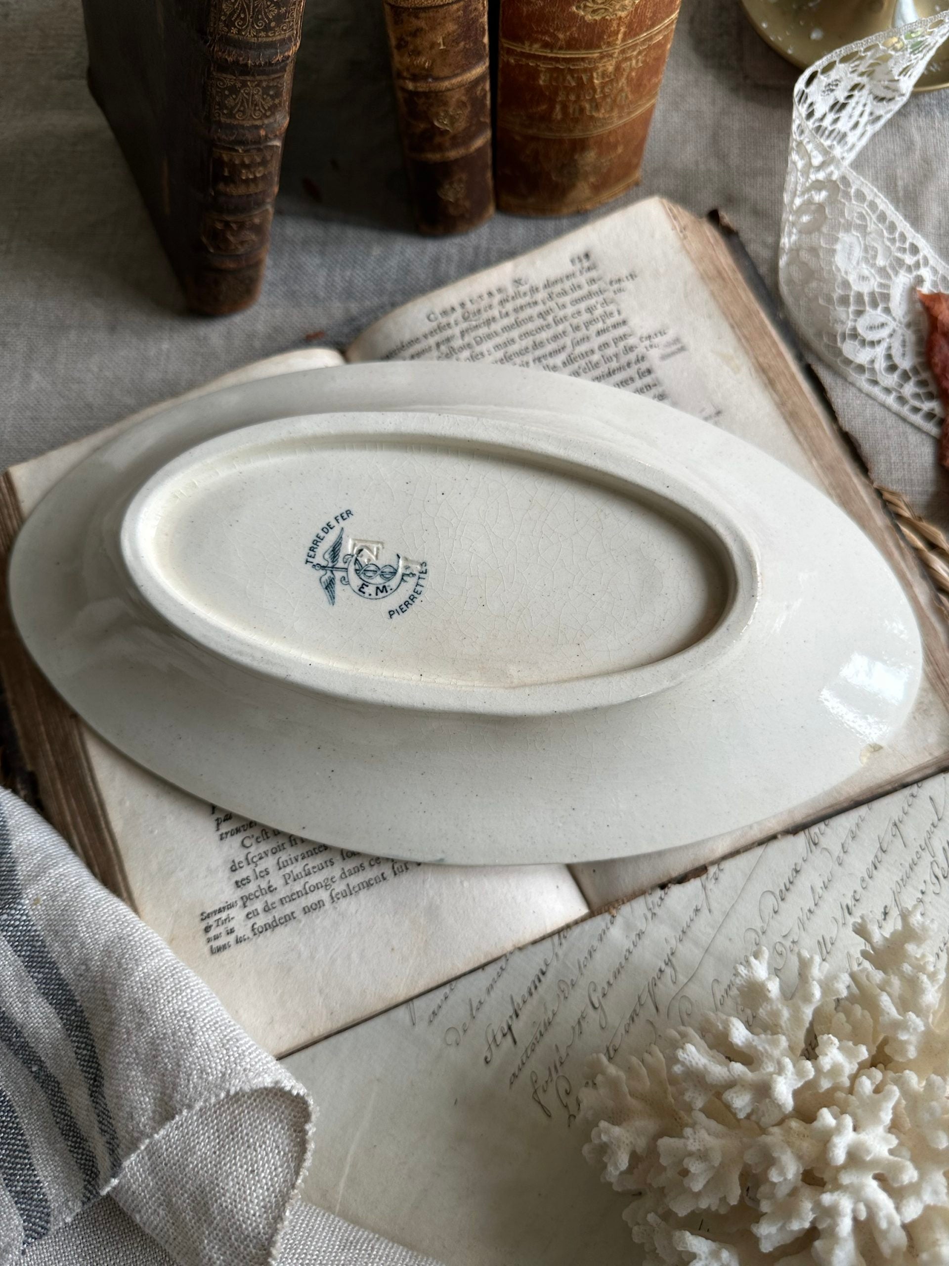 Ironstone Ravier EM Model Company Pierrettes