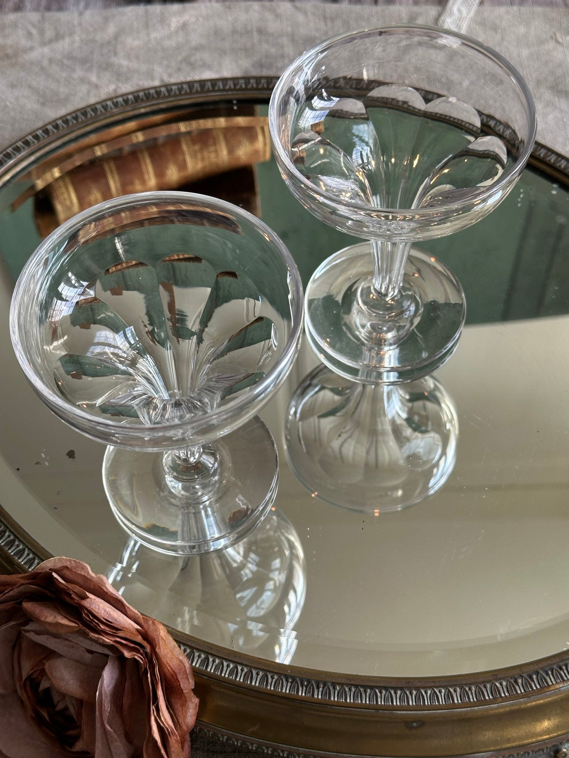 Two Baccarat crystal champagne coupes, champagne-style - 19th century