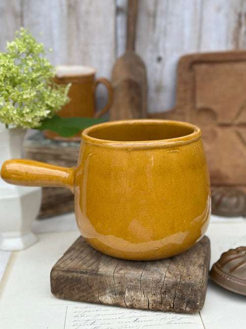 Glazed stoneware fondue pot/pan