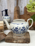 St. Uze Teapot