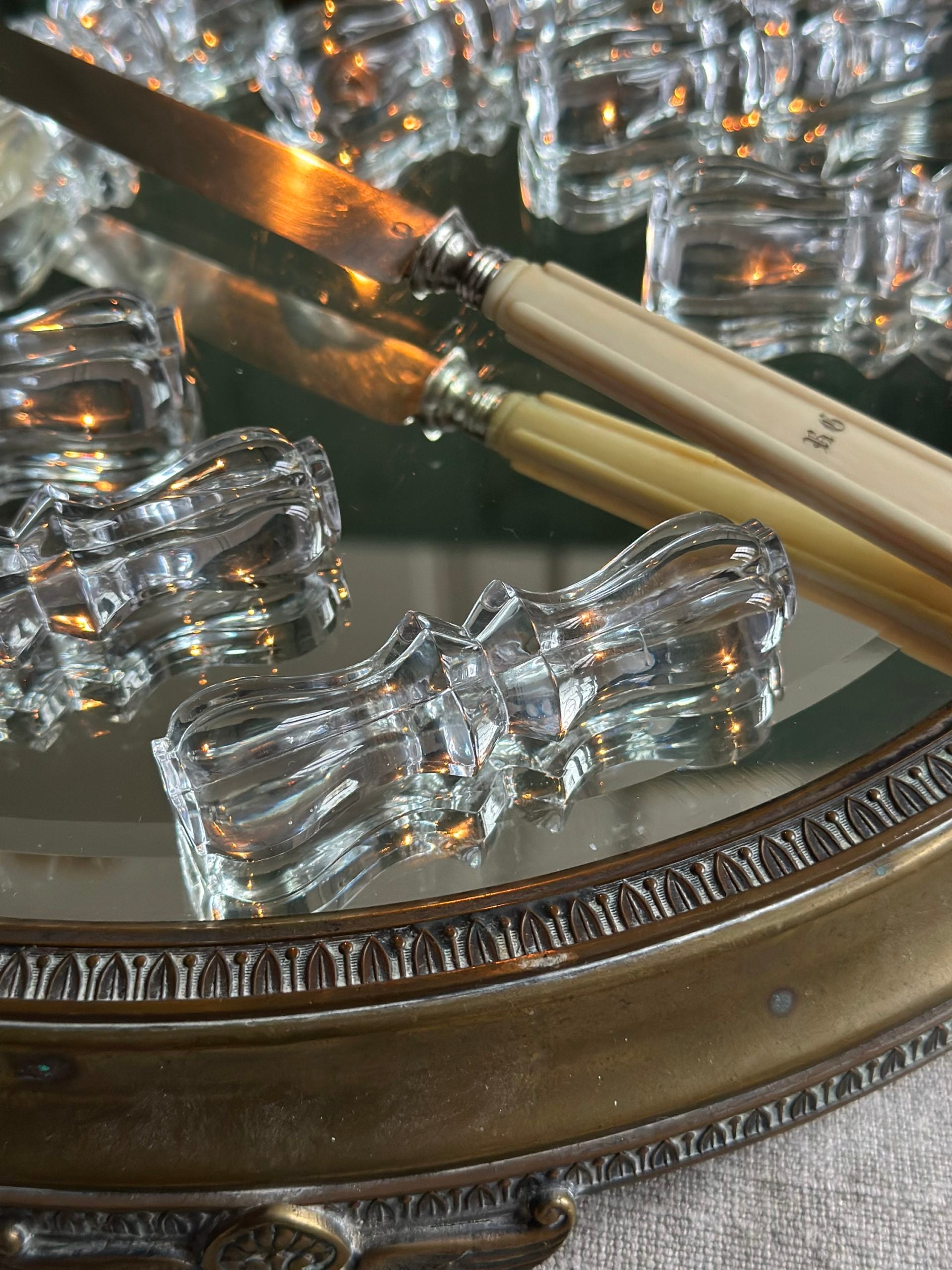 Suite of 12 crystal knife holders, Cristalleries Royales de Champagne