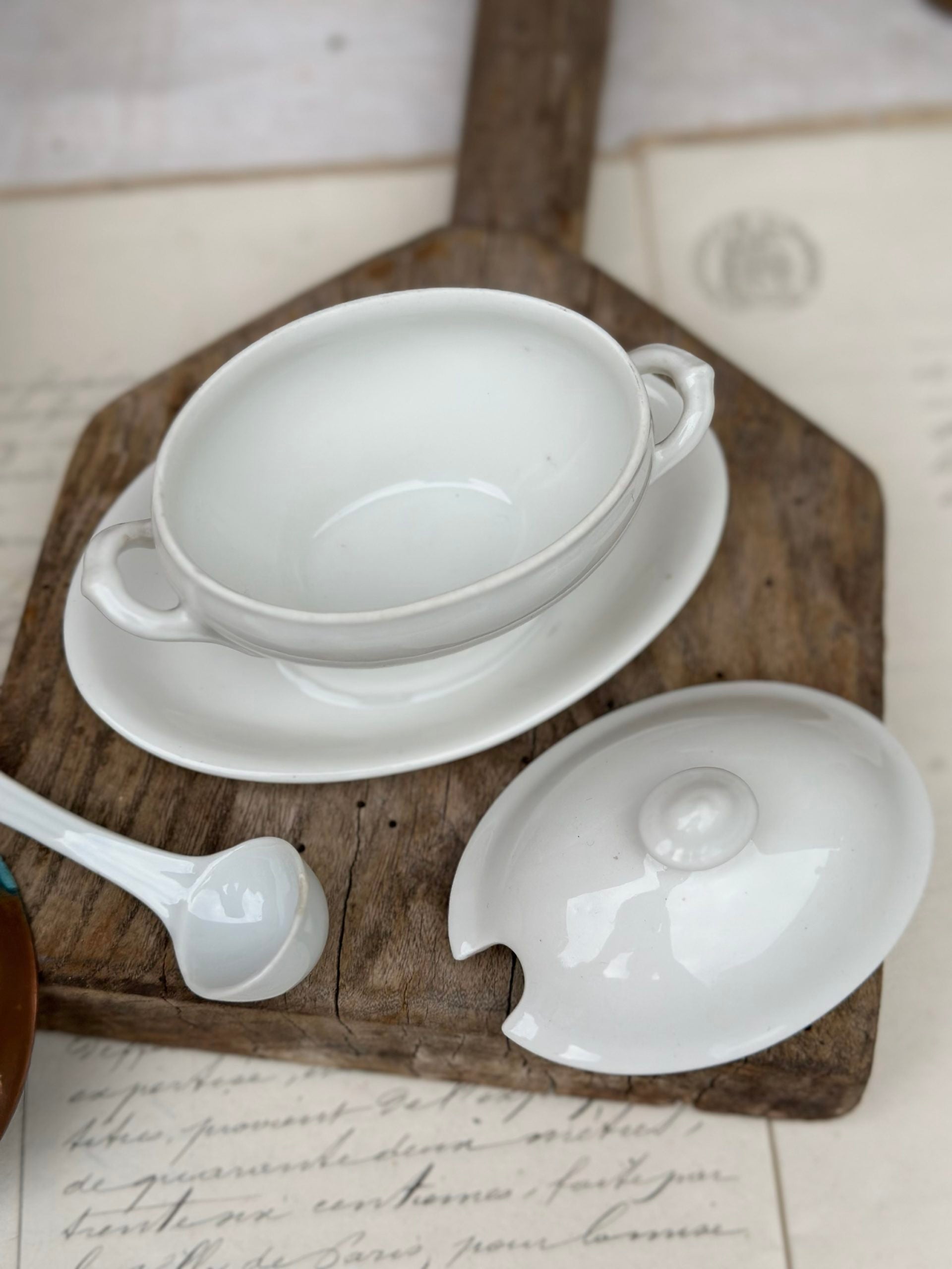 Small porcelain mustard pot