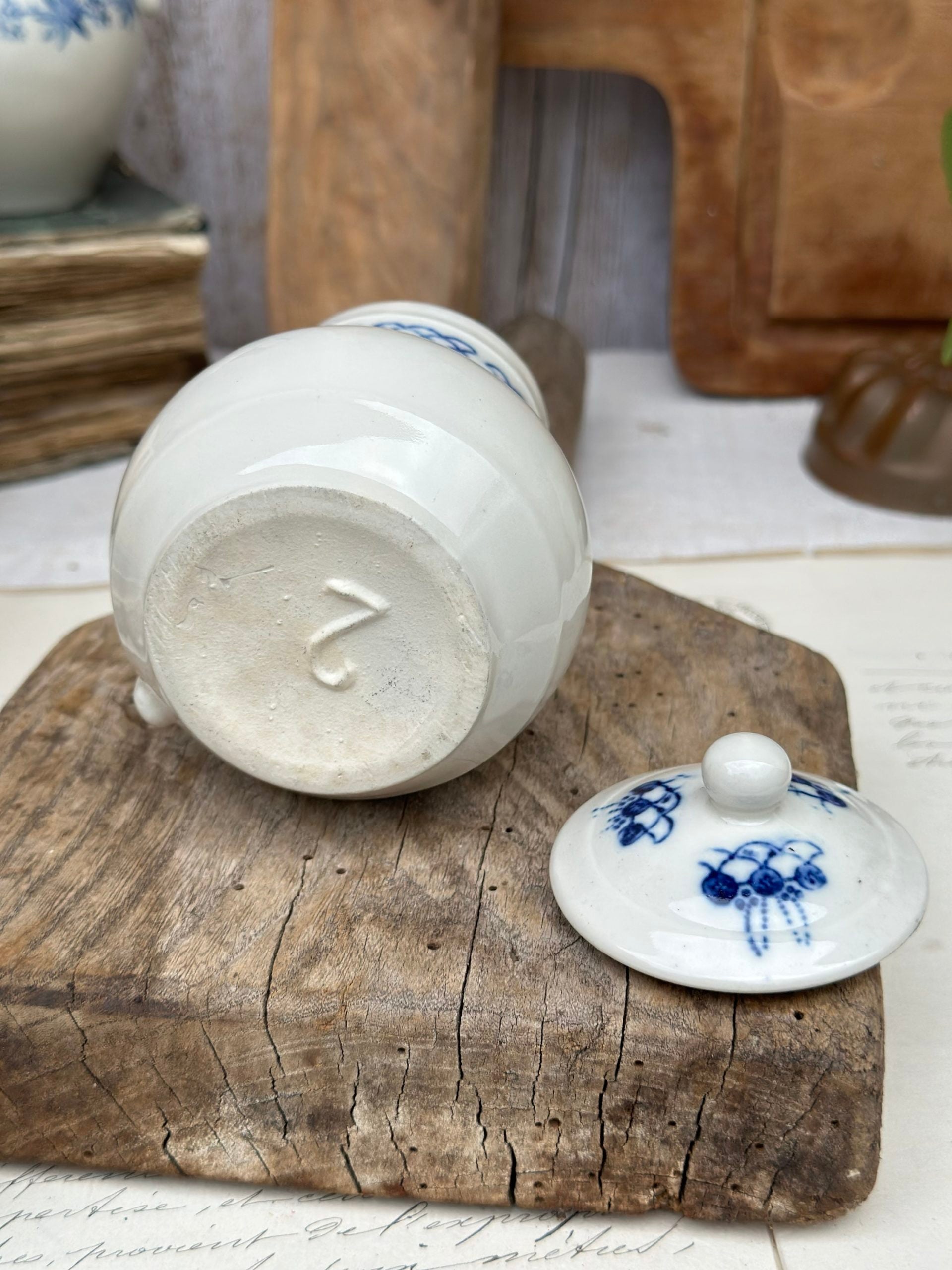 Petit pot à lait / pichet St Uze