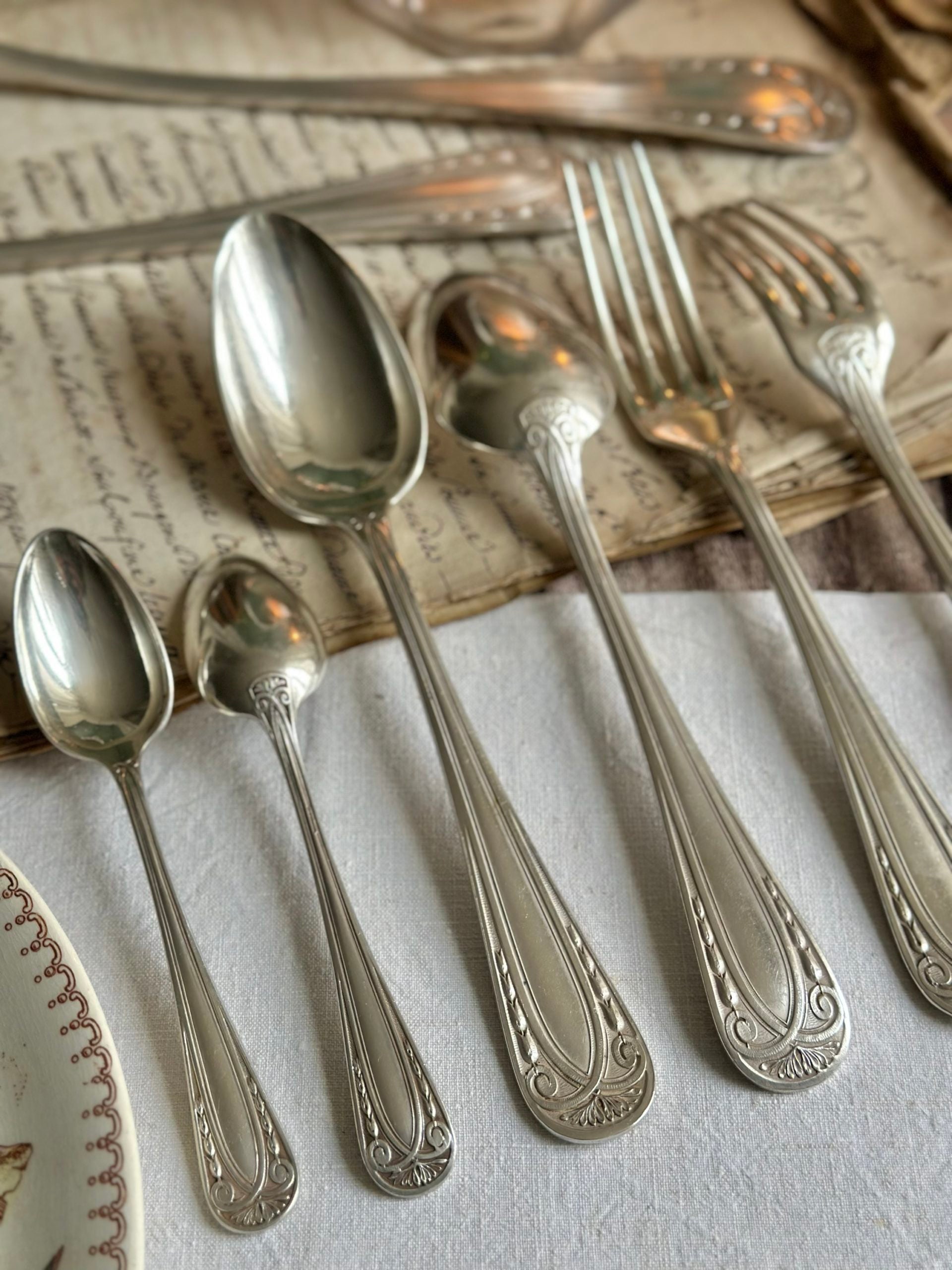 Ménagère 38 pièces en métal argenté