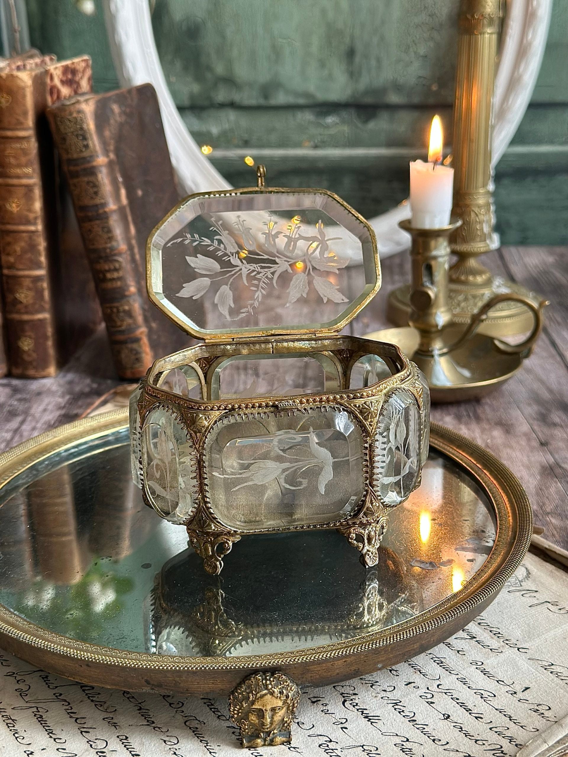 Exquisite 19th-century octagonal jewelry box, beveled crystal, engraved