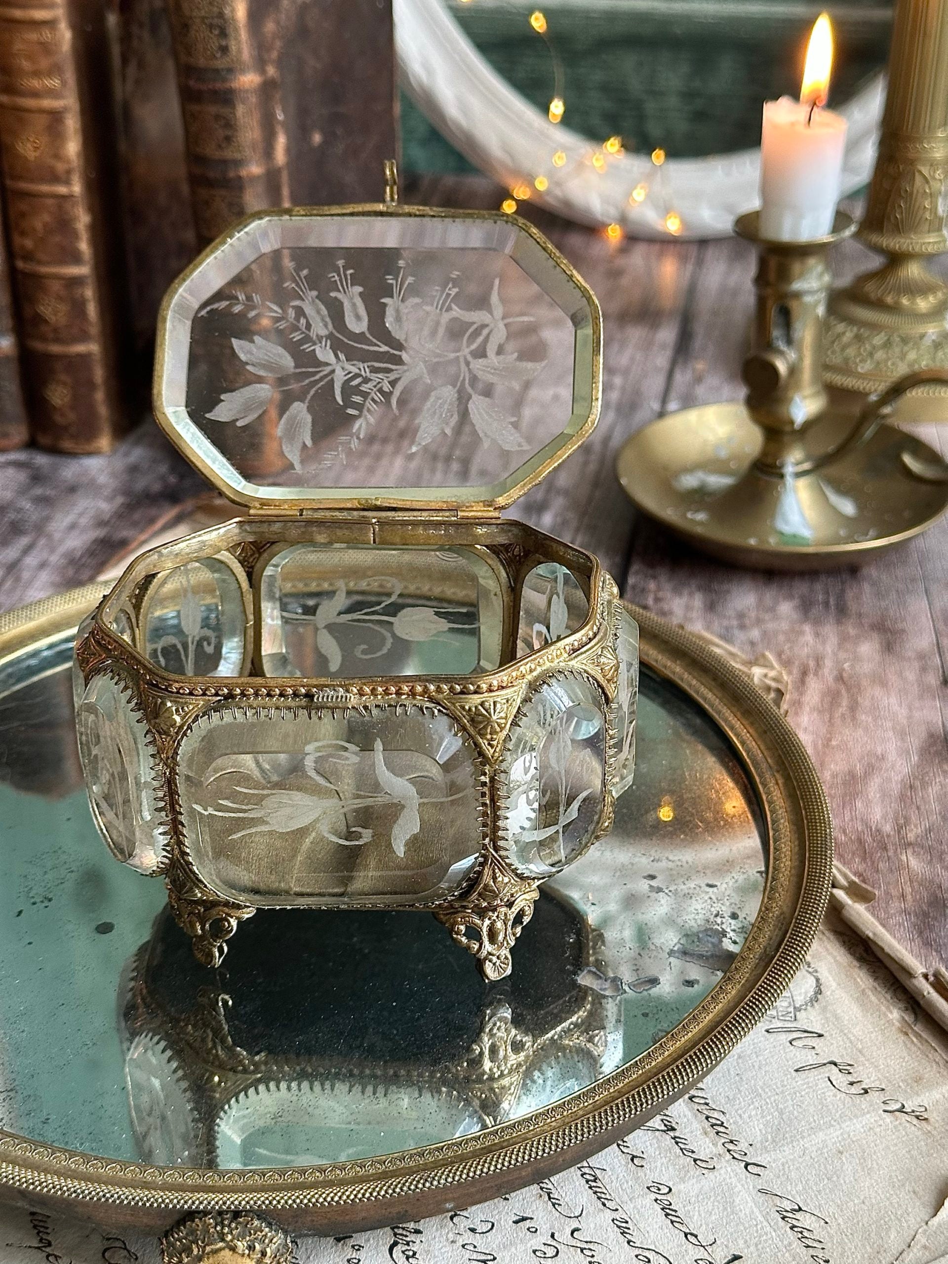 Exquisite 19th-century octagonal jewelry box, beveled crystal, engraved