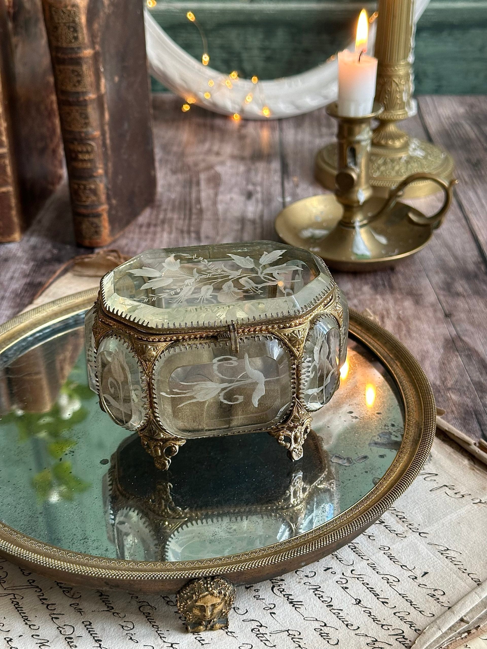 Exquisite 19th-century octagonal jewelry box, beveled crystal, engraved