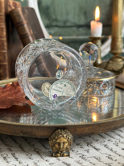 St. Louis crystal powder box for Galeries Lafayette - dating from before 1936 - original label