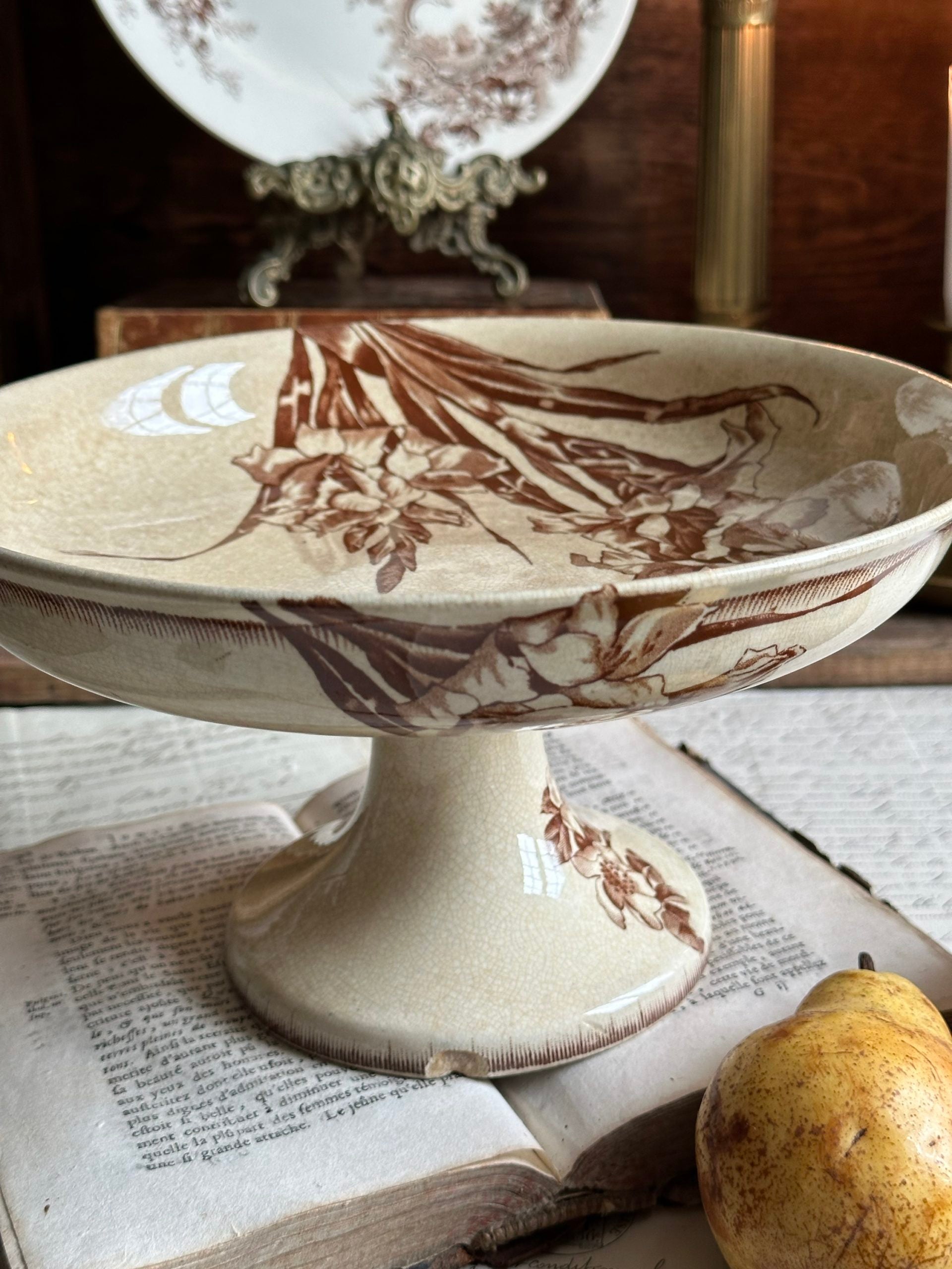 Jules Vieillard Bordeaux Chevreuse model fruit bowl