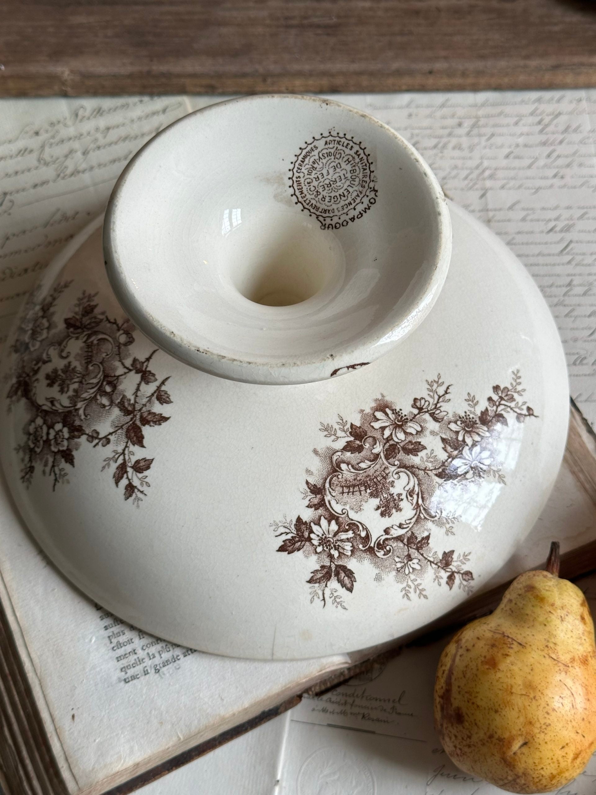 Choisy le Roi Pompadour model compote dish