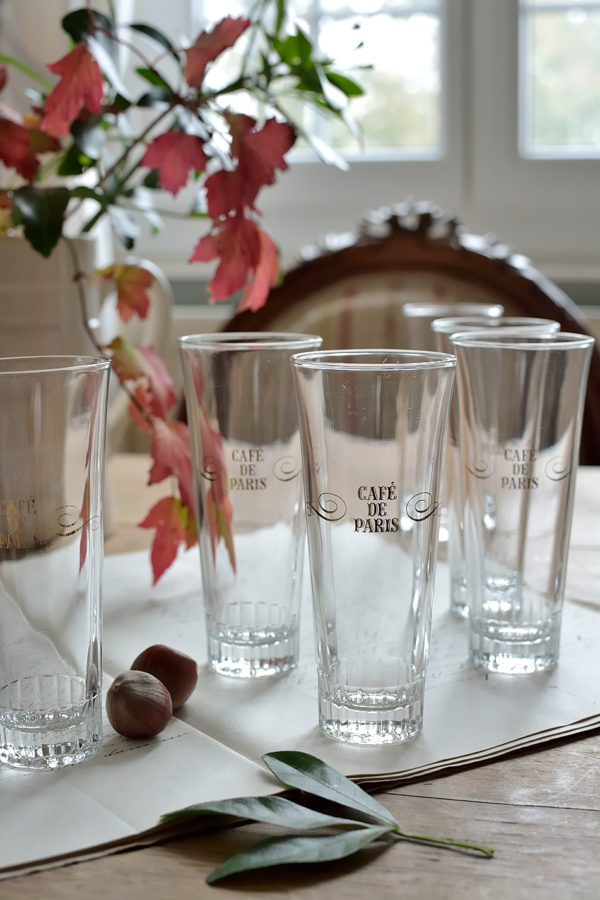 Ensemble de 8 verres anciens Café de Paris