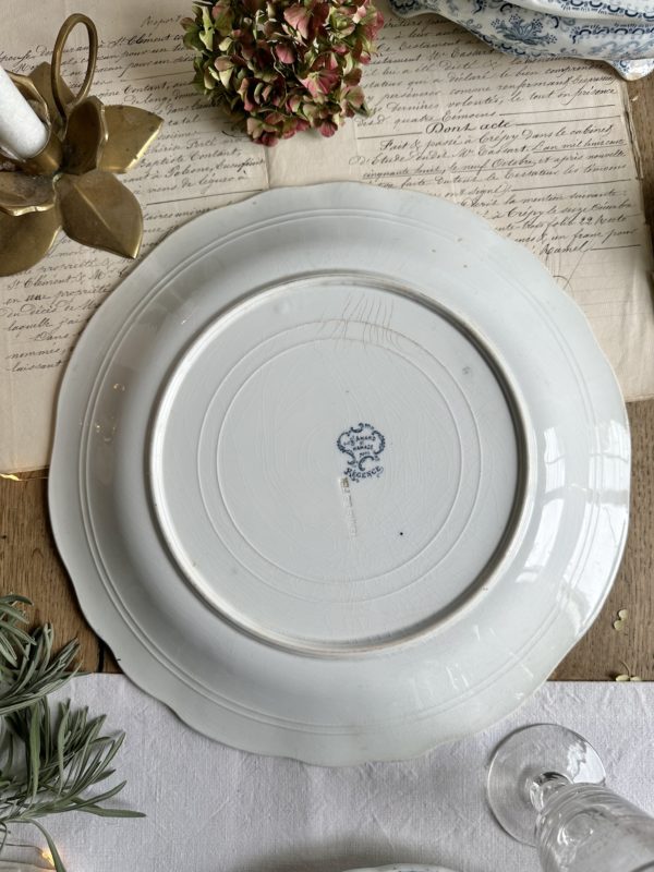 Plat rond St Amand Hamage modèle Régence - 32cm – Image 4
