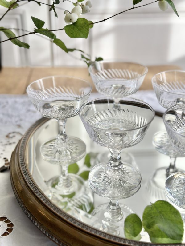 Suite de 5 coupes à champagne anciennes soufflées bouche – Image 3