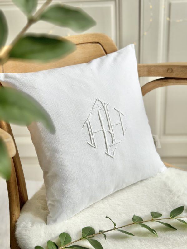 Housse de coussin coton ancien monogramme HH