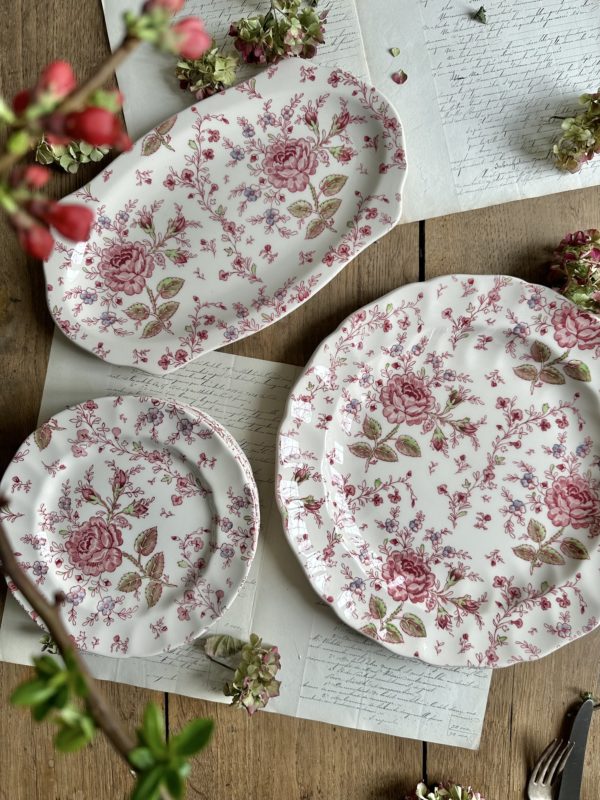 Réservé - Partie de service Johnson Brother Rose Chintz