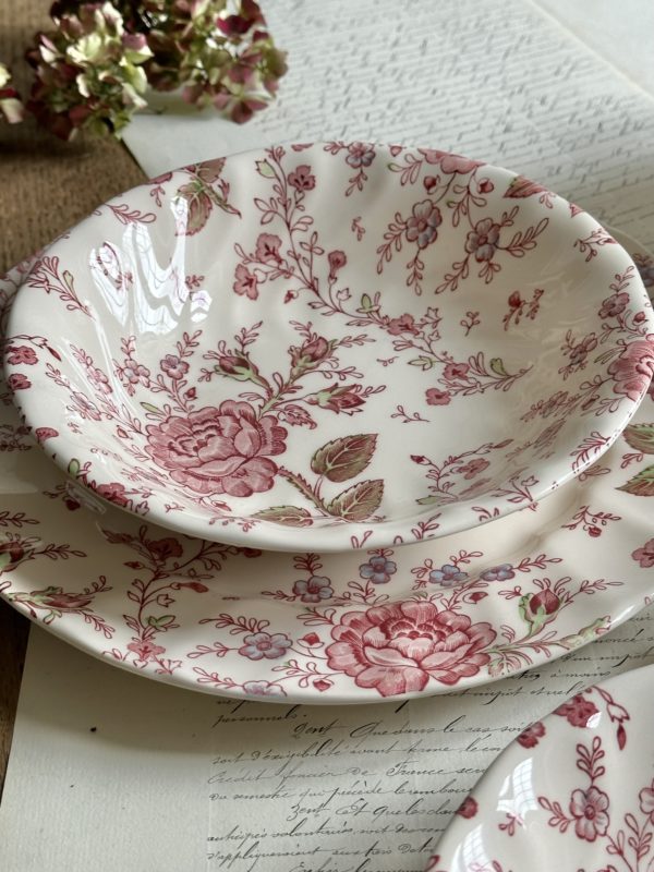 Suite de 6 assiettes calottes, à soupe, petite salade, entrée Johnson Brothers modèle Rose Chintz – Image 3