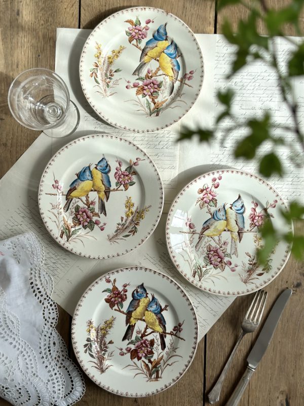 Suite de 4 assiettes à dessert Lunéville modèle Mésange