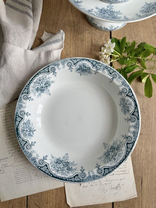 Plat creux / saladier St Amandoise modèle Pompadour