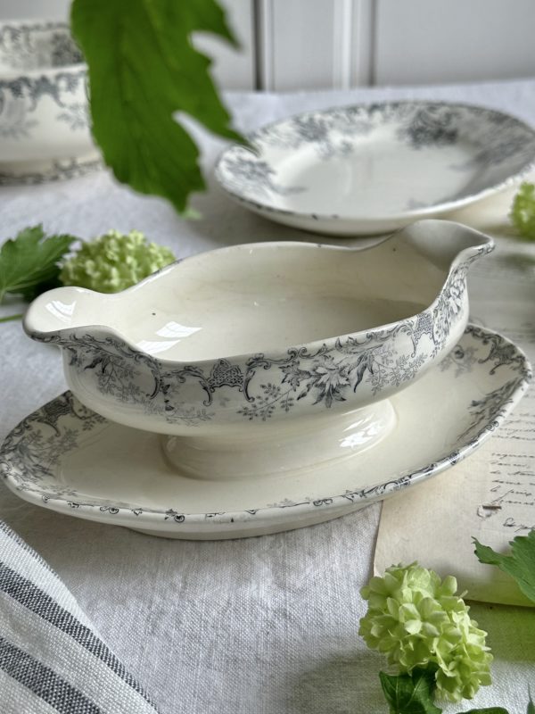Saucière Choisy Le Roi modèle Floréal