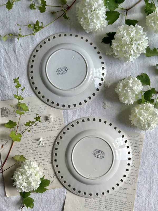 Deux assiettes ajourées Creil & Montereau Lebeuf Milliet Cie 1834 - 1849 – Image 4