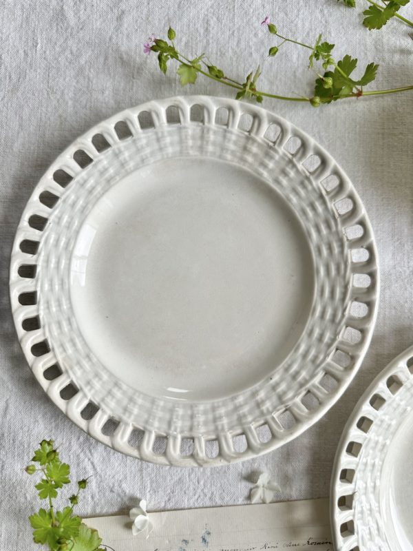 II. Série de 4 assiettes ajourées Creil & Montereau Lebeuf Milliet Cie 1834 - 1849 – Image 4