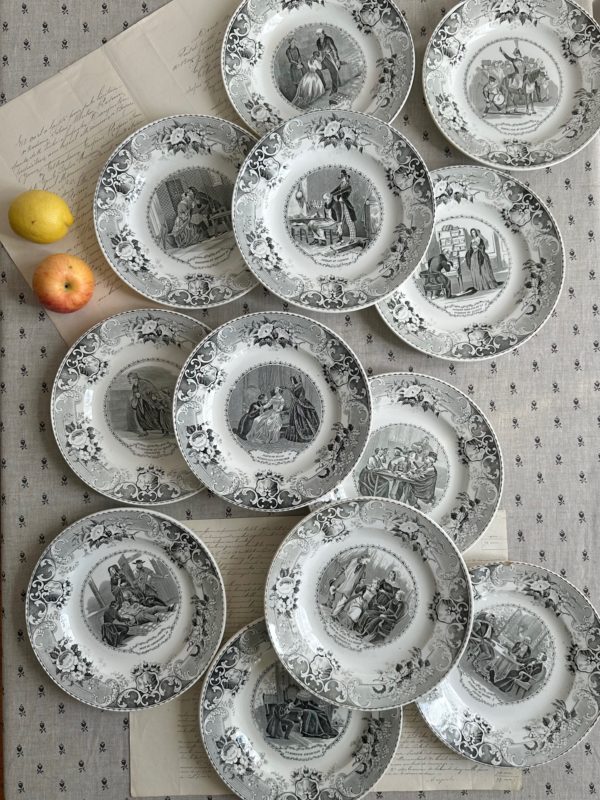 Suite de 12 assiettes Creil et Montereau Lebeuf Milliet Médaille d'Or 1844 – Image 12