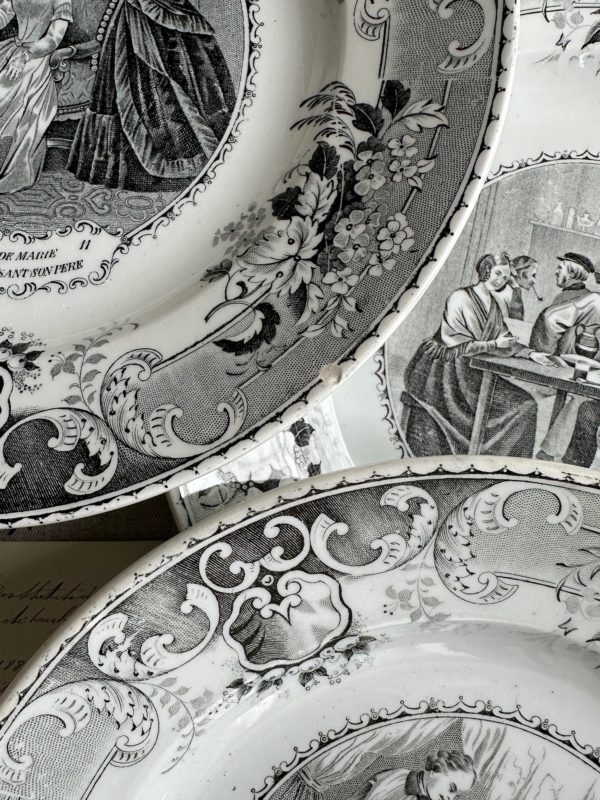 Suite de 12 assiettes Creil et Montereau Lebeuf Milliet Médaille d'Or 1844 – Image 10