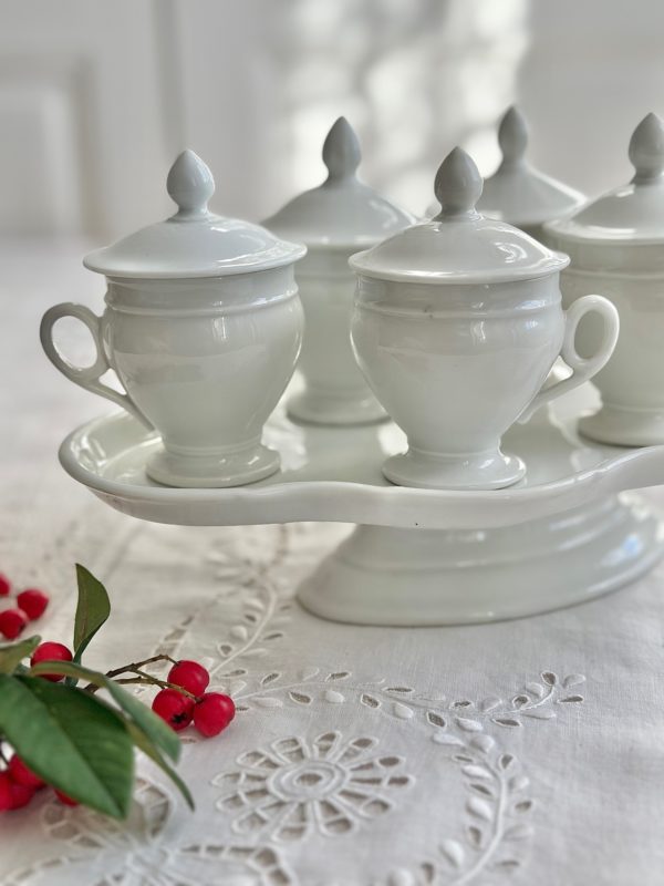 Service à crème ancien avec 6 pots à crème et leur plateau, en porcelaine XIXème – Image 4