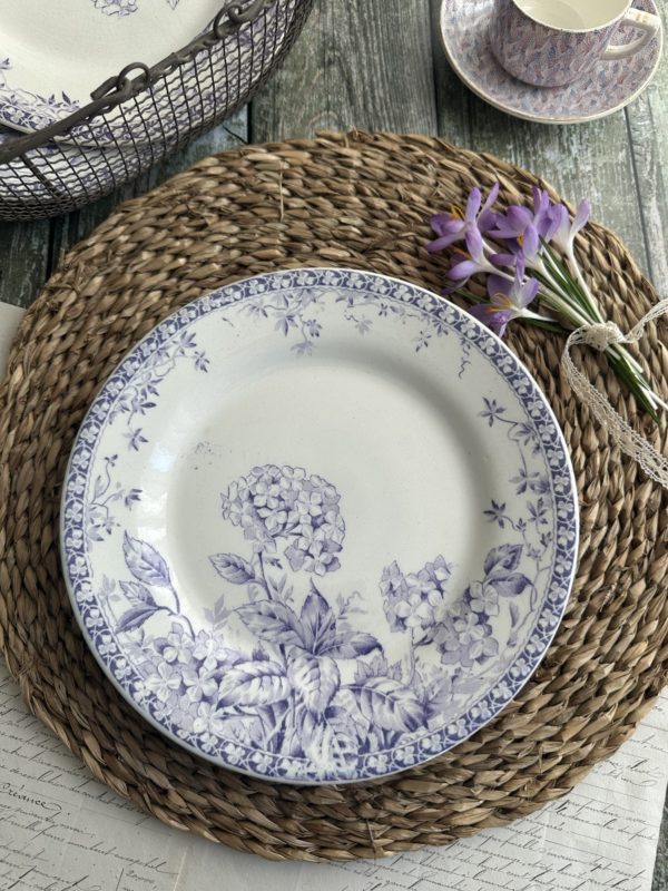 Rare assiette plate Gien modèle Hortensia, tons violet/mauve – Image 5