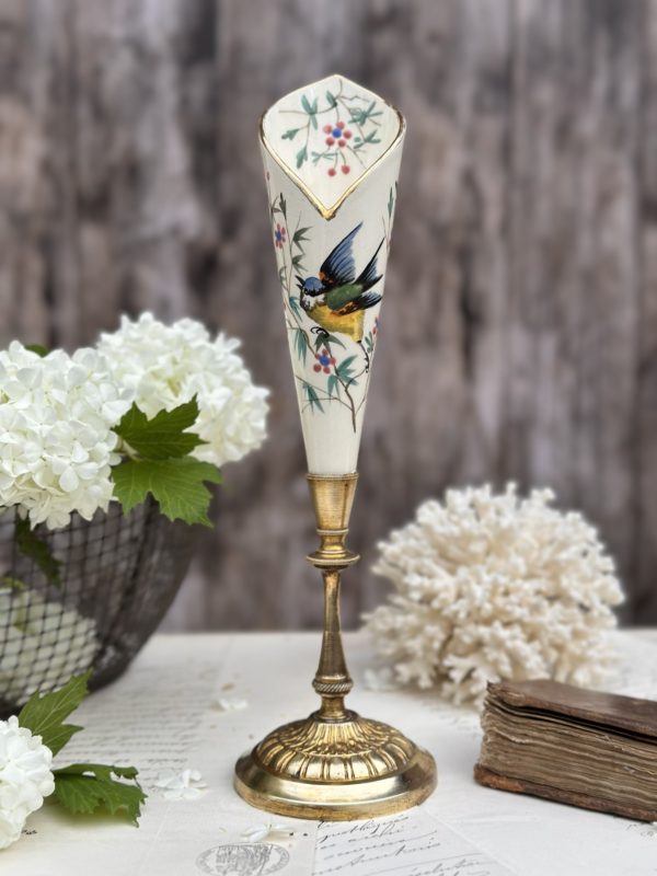 Sublime soliflore cornet polychrome aux oiseaux