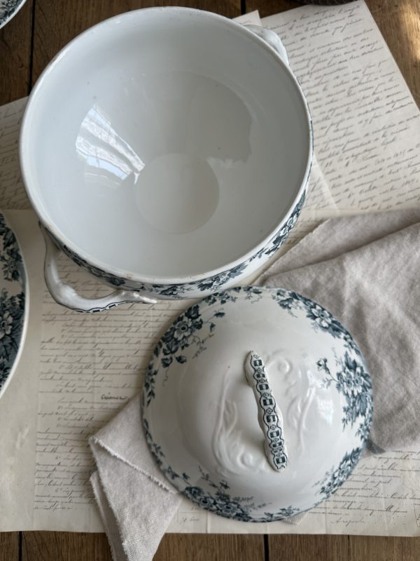 Petite soupière, légumier Saint Amand et Hamage modèle Marie Louise – Image 3