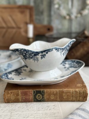 Saucière Saint Amand et Hamage modèle Marie Louise