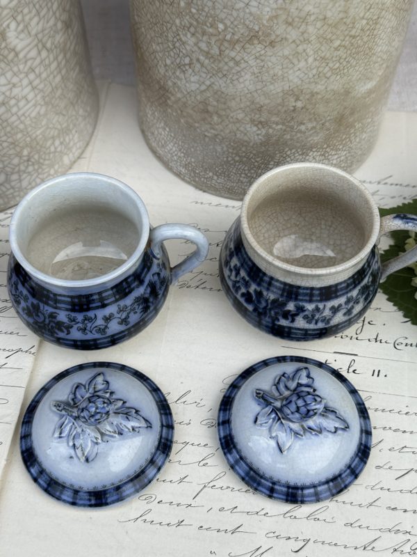 Réservé J - 2 petits pots à crème terre de fer – Image 6