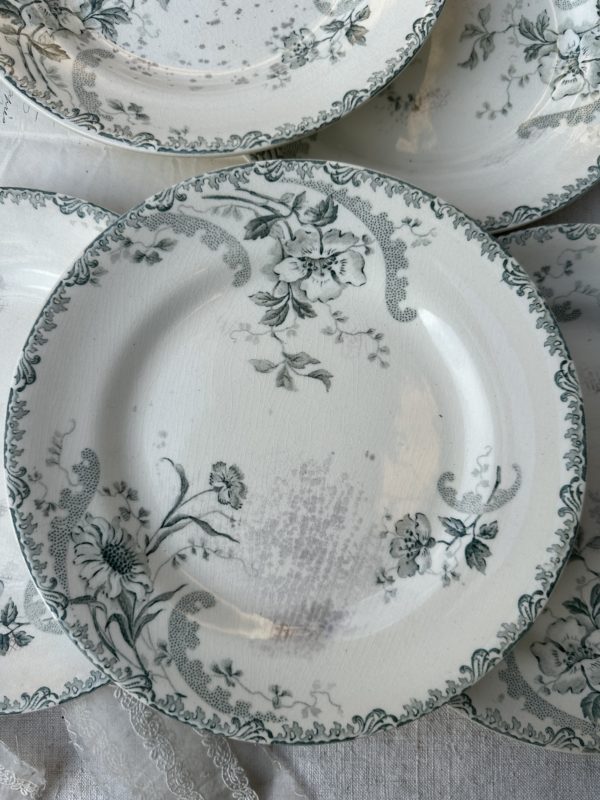 Suite de 6 assiettes à dessert Choisy le Roi modèle Pornic – Image 3