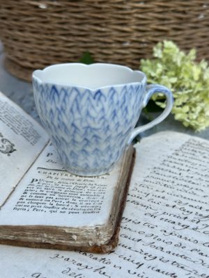 Tasse à café porcelaine opaque