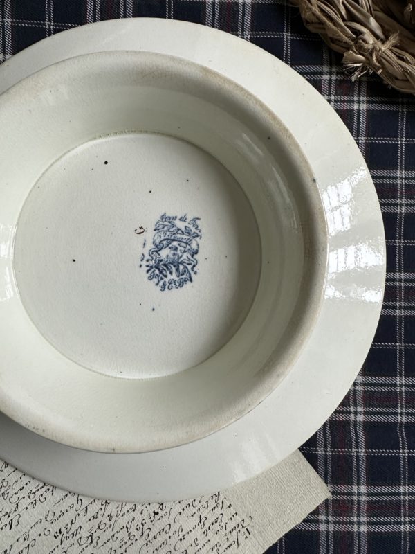 Plat piédouche Jules Vieillard Bordeaux modèle Fauvette – Image 5