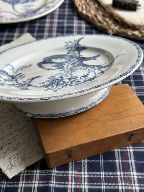 Plat piédouche Jules Vieillard Bordeaux modèle Fauvette – Image 6
