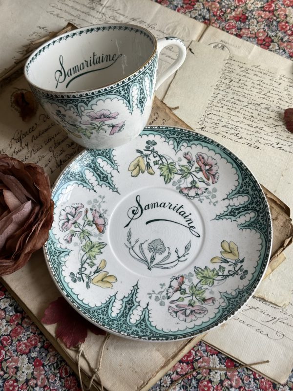 Sublime et grande tasse à chocolat Lunéville modèle Arras pour Samaritaine – Image 2