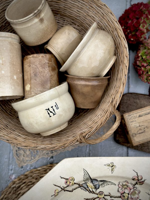 Pot de pharmacie Nd (néodyme) patiné – Image 7