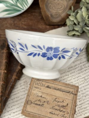 Bol XXL à facettes, fleurs bleues