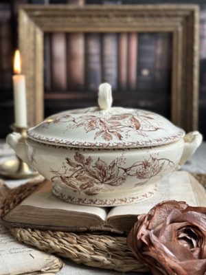 Légumier Gien modèle Vigne Vierge