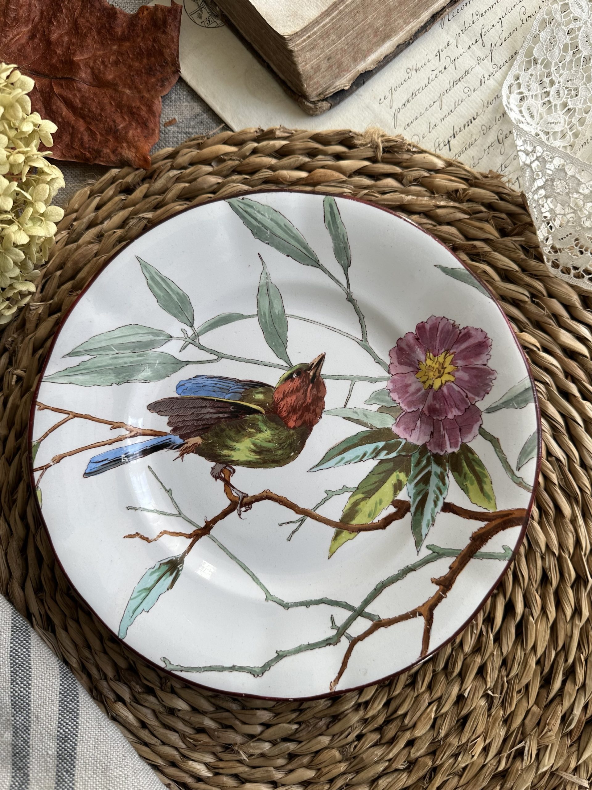 Exceptionnelle assiette à dessert, peinte à la main, manufacture ZENS frères d'Echternach, V&B Mettlach - fin XIXème – Image 6